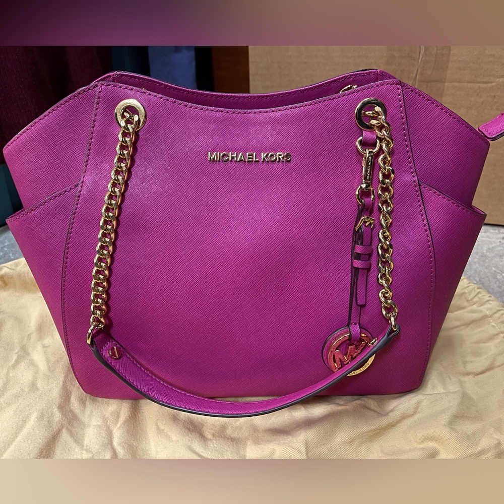 Michael Kors Jet Set handbag with matching wallet